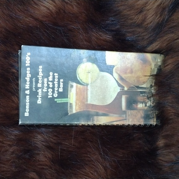 Vintage Benson & Hedges 100s drink recipes from the Greatest bars pub 1979